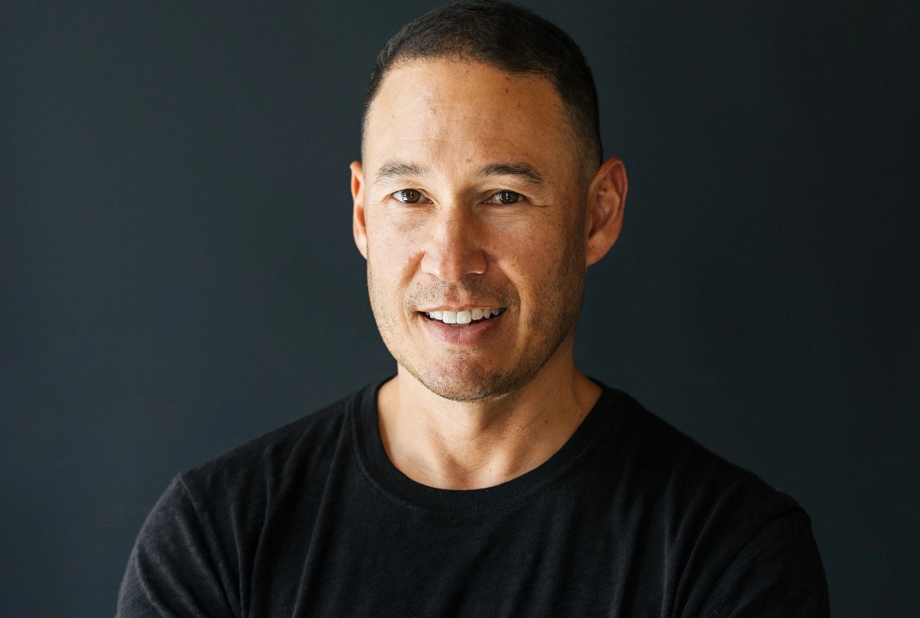 Jared Pobre and the alpine botanicals tested for dry male skin